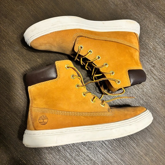 Timberland Women's Londyn 6" Ankle Boot Chukka, Size 7.5 - Picture 9 of 9